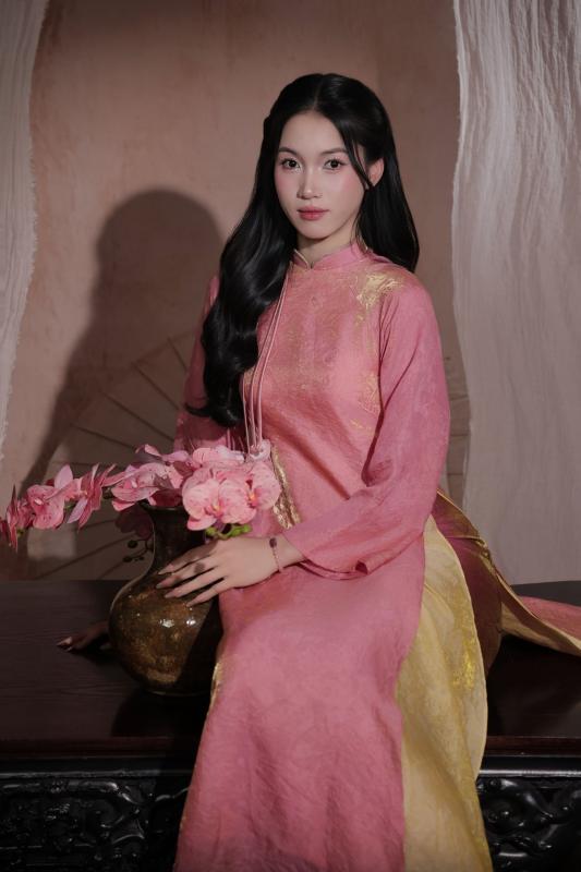 Hoa khôi bóng chuyền Nguyễn Thị Phương hoá nàng thơ, diện áo dài xinh đẹp dịu dàng đón Tết- Ảnh 5.