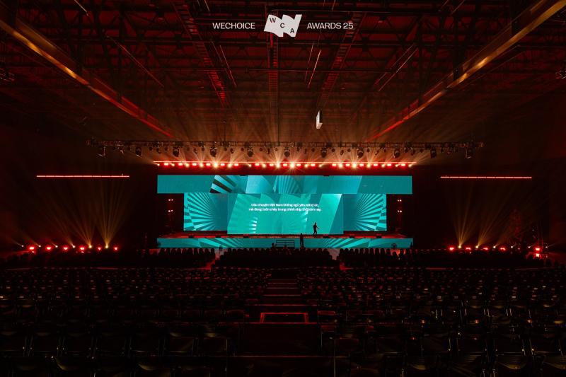 Tổng đạo diễn Gala WeChoice Awards 2025: “Dù là nội dung giải trí hay mang tính xã hội, tất cả đều xoay quanh tinh thần của con người Việt Nam”- Ảnh 1.