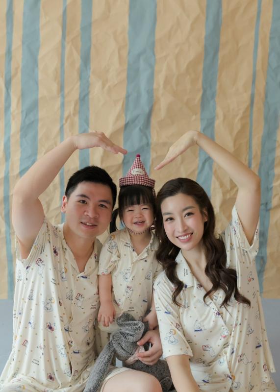 Đỗ Mỹ Linh khoe bộ ảnh Tết đẹp không lối thoát nhưng chồng chủ tịch CLB Hà Nội vội nhắc một điều- Ảnh 5.