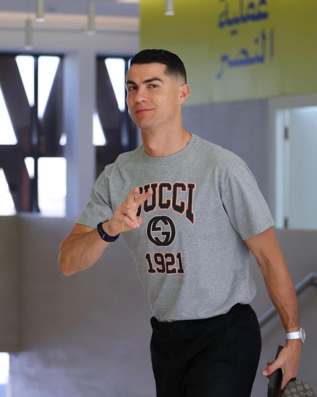 Động thái mới nhất của Ronaldo sau vụ đình công- Ảnh 1.