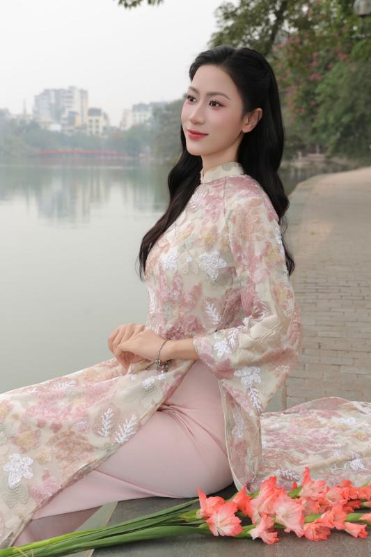 Mê mẩn nhan sắc dàn 