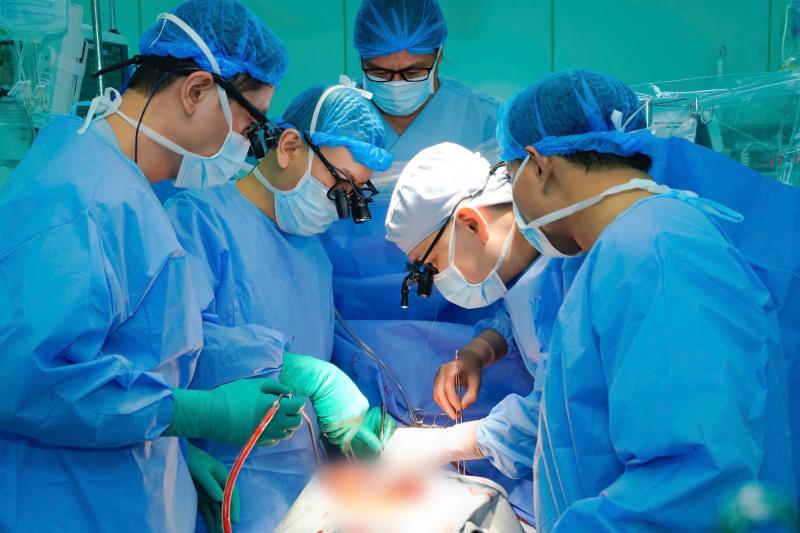 Bệnh viện Đại học Y dược TPHCM thực hiện thành công 4 ca ghép tạng trong đêm giáp Tết- Ảnh 2.