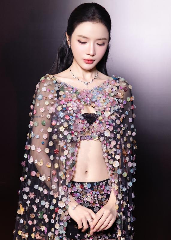 Đoạn clip 16 giây hút gần 4 triệu người xem của mỹ nhân Thỏ Ơi!!, có gì mà hot vậy?- Ảnh 6.