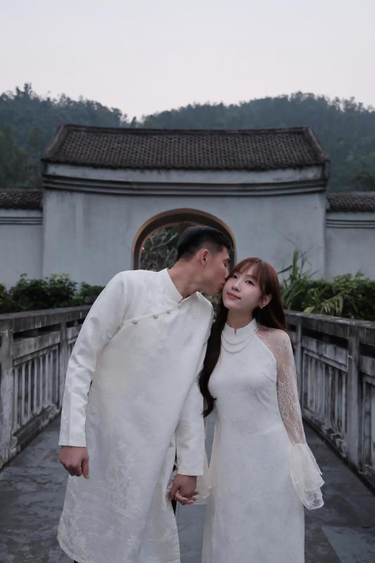 Cuộc sống hôn nhân thế nào mà thủ môn U23 Việt Nam phải thốt lên: 
