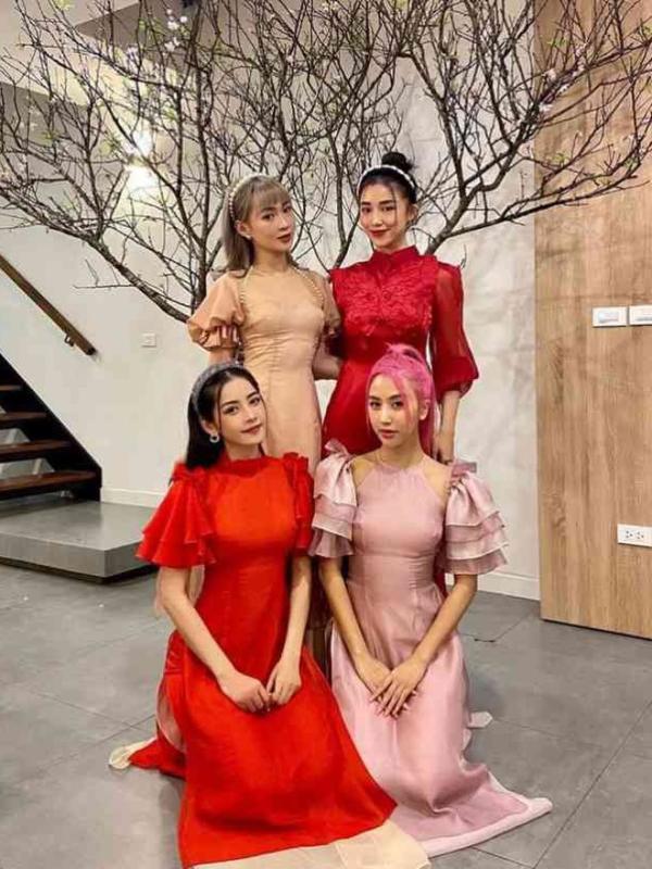 Đâu ai ngờ Chi Pu - Quỳnh Anh Shyn còn có ngày này!- Ảnh 2. Đâu ai ngờ Chi Pu - Quỳnh Anh Shyn còn có ngày này!- Ảnh 2.