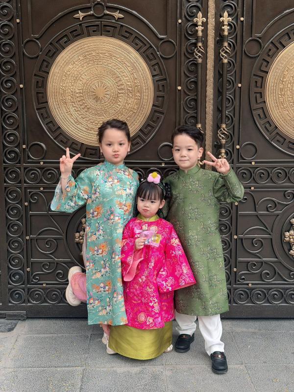 Ái nữ Đỗ Mỹ Linh đúng chất tiểu thư 