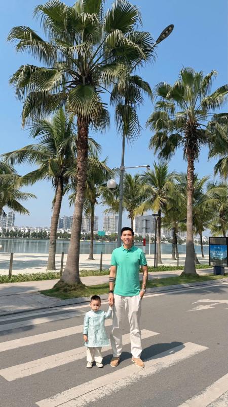 Doãn Hải My vững phong độ nàng WAG mặc áo dài đẹp nhất, xách túi hiệu sang chảnh bên Văn Hậu ai cũng ngoái nhìn- Ảnh 6.