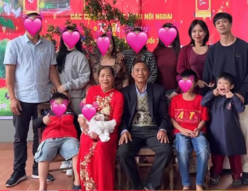 Không nhận ra Viên Minh vợ Công Phượng khi về quê mừng thọ bố mẹ chồng- Ảnh 1.