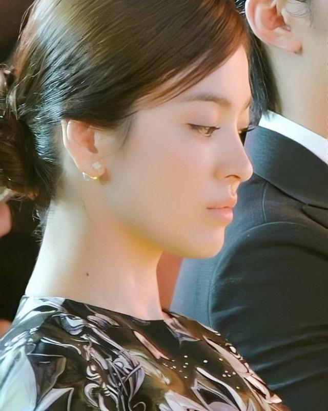 Clip toàn góc hiểm vẫn không dìm được Song Hye Kyo: Chiếc mũi trứ danh không có milimet nào xấu- Ảnh 4.