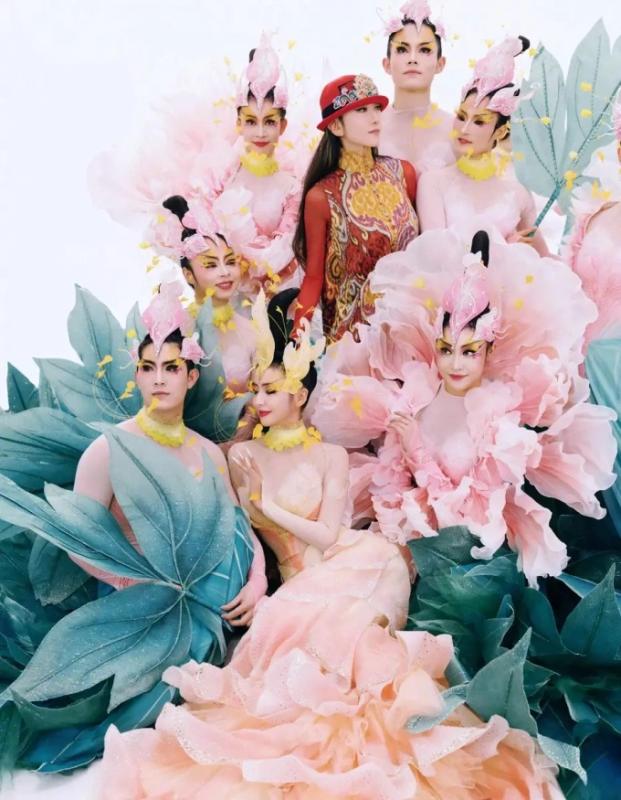 Mỹ nhân chiếm sóng show cuối năm: Đẹp như tiên nga giáng thế, ăn trọn điểm chuyên môn nhờ điệu múa trăm hoa đua nở- Ảnh 7.