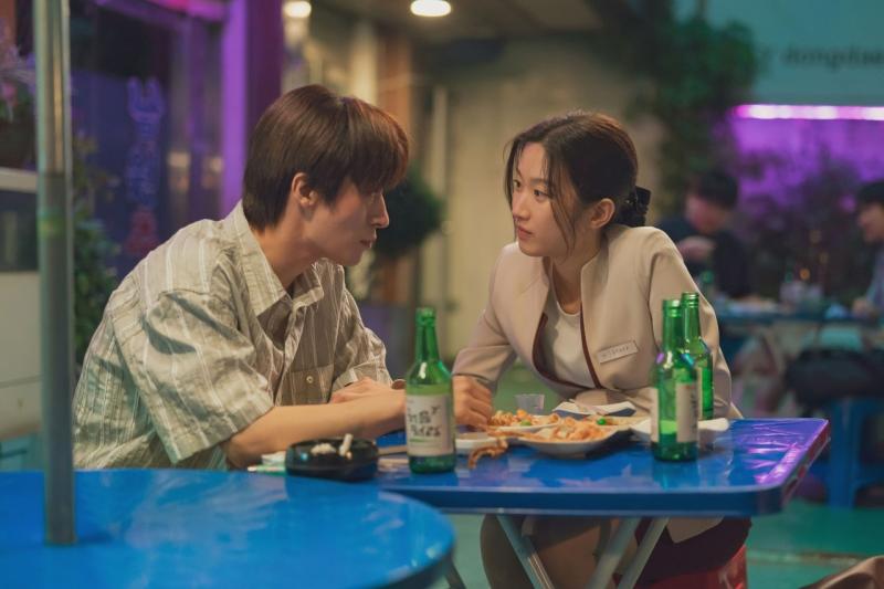 2 triệu người mê mệt phim Hàn quay tại Việt Nam: Nữ chính đẹp như Thần Vệ Nữ, nhớ thủ sẵn khăn giấy hẵng xem- Ảnh 3.