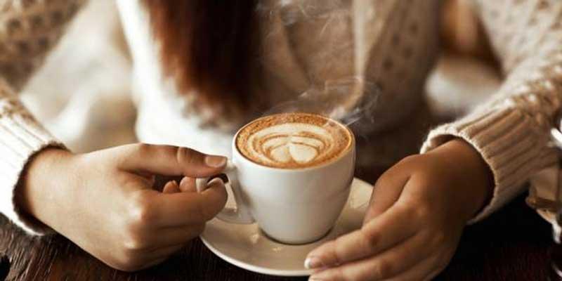 2 loại nước vạn người mê đang cướp đi vẻ rạng rỡ, gây nếp nhăn sâu nhưng rất nhiều chị em không biết- Ảnh 2.