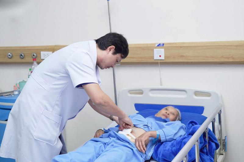Người phụ nữ có 2 u quái hiếm gặp ở Quảng Trị- Ảnh 2.