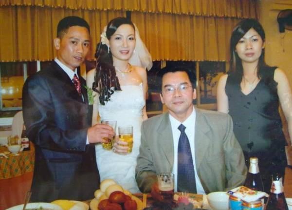 Nam nghệ sĩ có nhà 4 tầng ở Linh Đàm, không đẹp vẫn nhiều cô theo, cưới chân dài thi hoa hậu kém 9 tuổi- Ảnh 4.