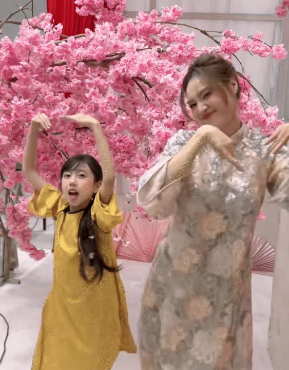 Nhạc trend hot nhất Tết 2026: Giai điệu từ Chị Đẹp viral khắp cõi mạng, dàn “boy phố” múa “sương sương” hút cả triệu view- Ảnh 7.