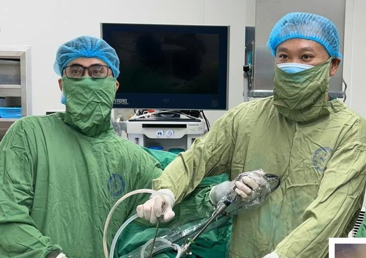 Bệnh viện ‘xé’ quy trình, cứu người phụ nữ vỡ khối chửa ngoài tử cung- Ảnh 1.