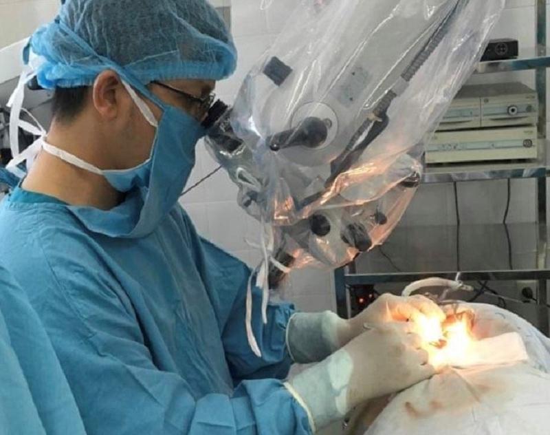Việt Nam thí điểm phương pháp điều trị điếc hiện đại nhất thế giới- Ảnh 1.
