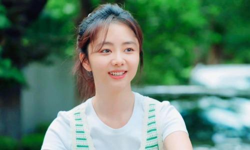 Mỹ nhân tuổi Ngọ "chuyên trị" vai thanh xuân vườn trường: U40 vẫn như thiếu nữ 25, không nhờ may mắn mà là cả một "hệ thống" kỷ luật- Ảnh 3.