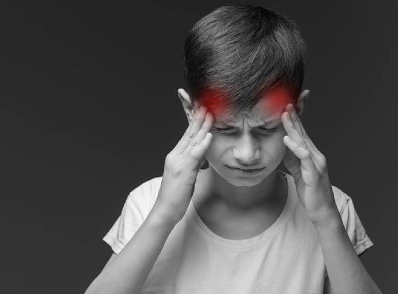 Đi chơi cầu lông về, bé trai 10 tuổi đột quỵ- Ảnh 1.
