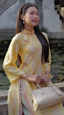 Mẹ vợ hot nhất làng bóng đá du xuân cùng nhà Văn Hậu, visual trẻ đẹp đỉnh chóp, Doãn Hải My cũng phải dè chừng- Ảnh 12.