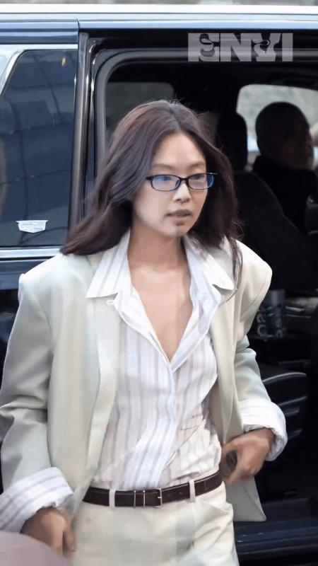 Jennie dạo này rất kín- Ảnh 5.