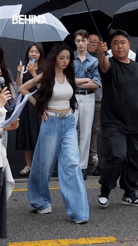 Vụ bê bối rúng động Địa Ngục Độc Thân: Hot girl giống Jennie bị điều tra, mất trắng vì phông bạt- Ảnh 14.