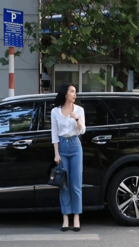 Netizen khen nức nở 1 Hoa hậu Hoàn vũ 18 năm không già, mặc áo dài trông như gái đôi mươi- Ảnh 5.