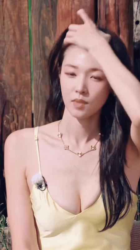 Quá khứ nặng hơn 70kg rồi trở nên sexy ngay sau 2 tháng của gái chiến Single’s Inferno- Ảnh 4.