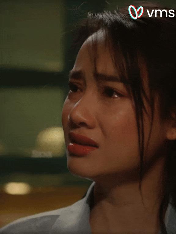Việt Nam có 1 nữ hoàng nước mắt càng thảm càng phong thần, khóc cảnh nào cũng đẹp đến câm nín- Ảnh 1.