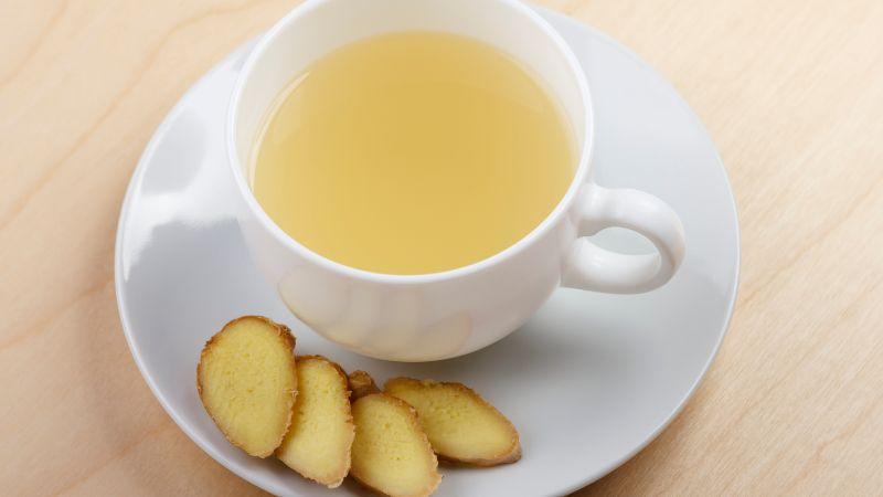 Người đàn ông 48 tuổi uống trà gừng mỗi ngày, 1 năm sau đi khám kết quả khiến bác sĩ 