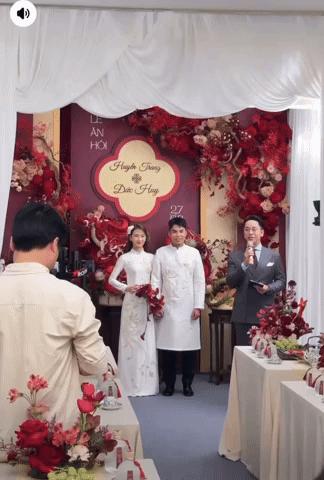 Video: Trọn vẹn lễ ăn hỏi của Đức Huy và MC Mù Tạt sáng nay, visual cô dâu nổi bật, chú rể cười không ngớt- Ảnh 3.