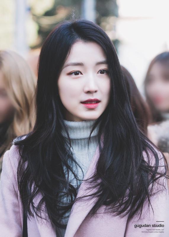 Nữ ca sĩ duy nhất từ bỏ showbiz làm tiếp viên hàng không, visual long lanh thoát tục HR không tuyển mới lạ- Ảnh 3.