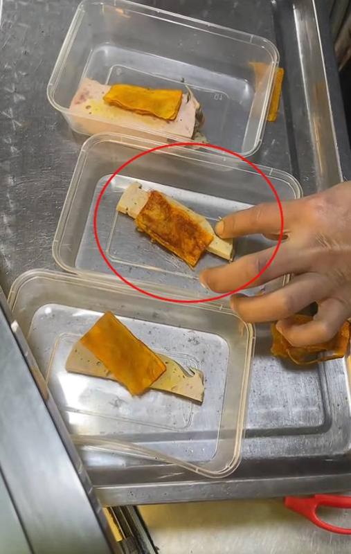 Xôn xao cách dùng nghệ kiểm tra giò chả chứa hàn the: Có phải là giải pháp chọn thực phẩm an toàn để người tiêu dùng yên tâm dịp Tết?- Ảnh 2.