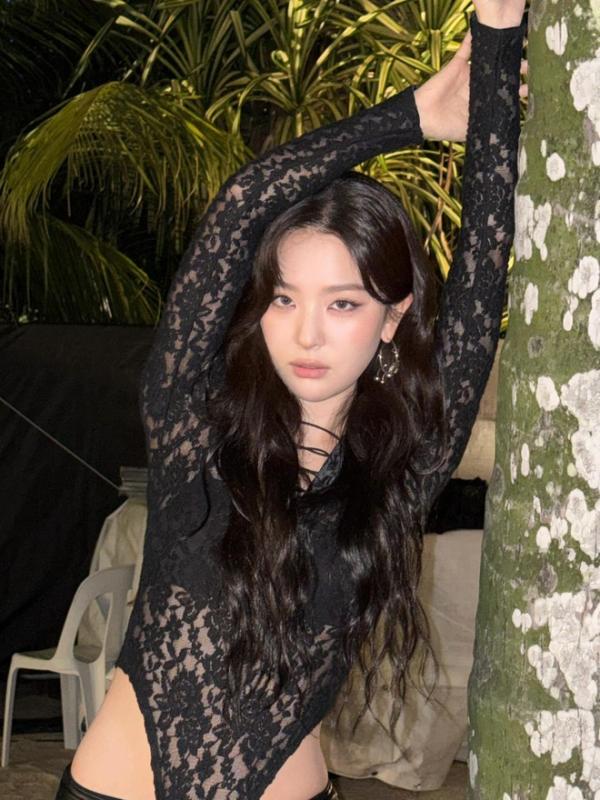 Màn đụng độ nghẹt thở giữa Jennie và 2 gái xinh Kpop: Định nghĩa lại khái niệm sexy là gì!- Ảnh 4.