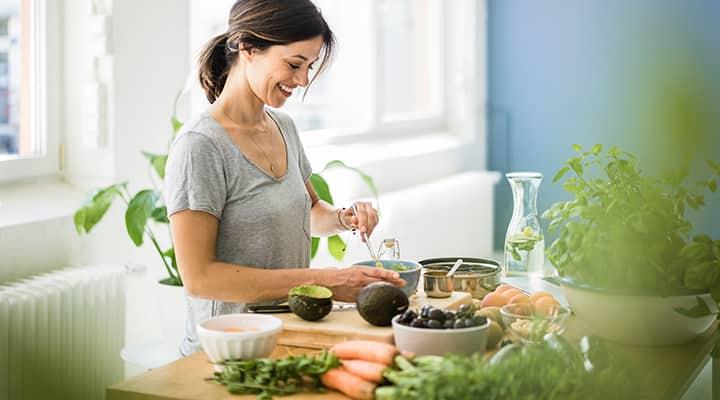 Phụ nữ trên 40 tuổi và 10 lý do nên thử chế độ ăn Địa Trung Hải: Già đi chậm hơn chúng ta tưởng- Ảnh 3.