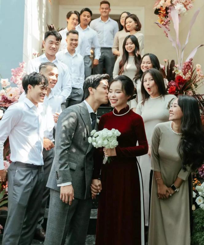 Vì sao Viên Minh - vợ Công Phượng ít về quê chồng nhưng mỗi lần về đều gây sốt cả cõi mạng?- Ảnh 6.