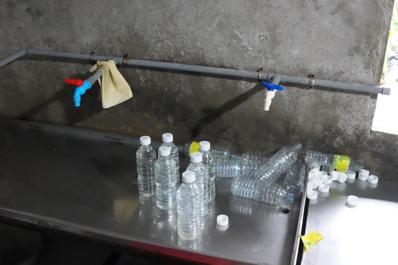 Giật mình hơn 60.000 lít giấm giả pha từ axit công nghiệp với nước lã: Sức khỏe người tiêu dùng bị đe dọa thế nào?- Ảnh 4.
