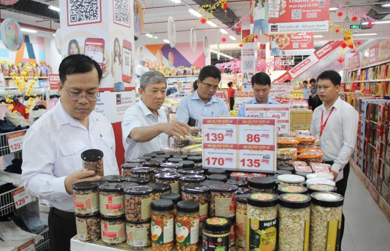 Siết tiêu chuẩn về an toàn thực phẩm, tăng hậu kiểm- Ảnh 1.