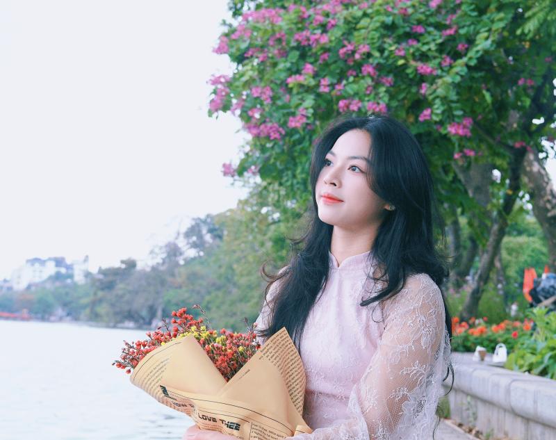 Ngày Tết mê mẩn ngắm Kim Anh - “Nữ thần biết bay” 19 tuổi gây sốt Đông Nam Á, visual "thua hoa hậu mỗi vương miện"- Ảnh 14. Ngày Tết gặp Kim Anh - “Nữ thần biết bay” 19 tuổi gây sốt Đông Nam Á, visual