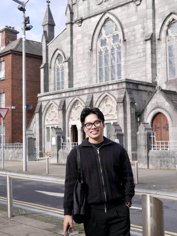 26 tuổi bỏ việc đi du học vì thấy sống "quá ổn", chàng trai Việt kể về một Ireland toàn màu xanh và chuyện gần như chẳng ai nói "NO"- Ảnh 2.