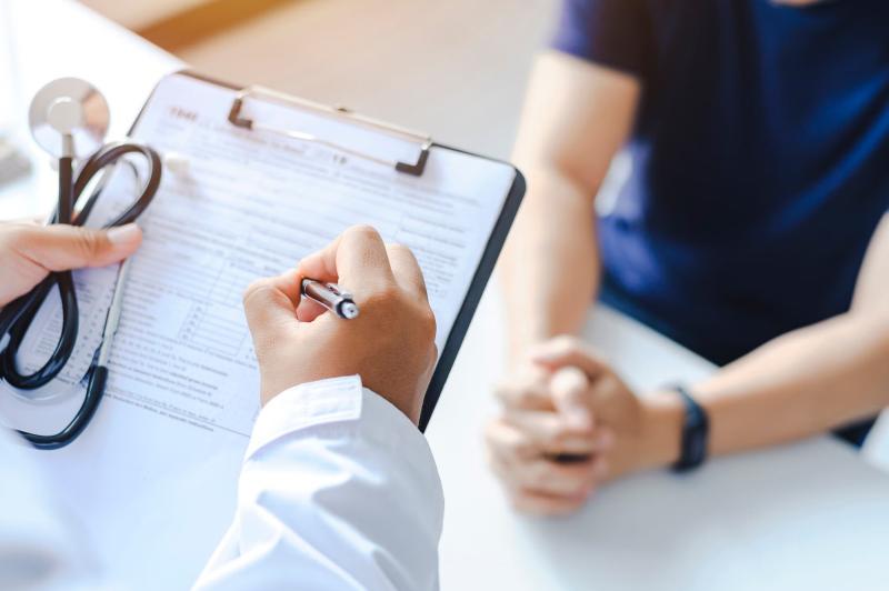 Những người dưới 50 tuổi chú ý: 6 triệu chứng này có thể là dấu hiệu của ung thư- Ảnh 3.