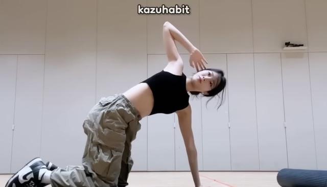 Bài tập 7 phút làm nên cơ bụng đỉnh chóp của "thiên nga Kpop"- Ảnh 4.
