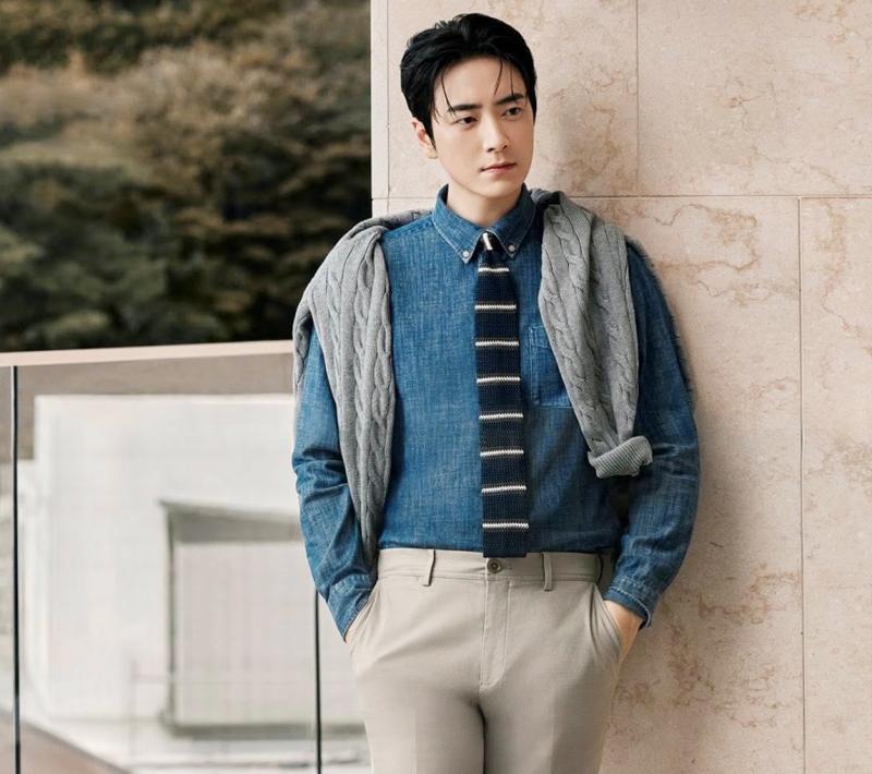 Mỹ nam đóng cùng lúc 2 phim Hàn đang cực hot: Hậu duệ hoàng tộc “hàng real”, cao quý từ phim đến đời- Ảnh 11.