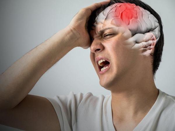 Những dấu hiệu sớm cảnh báo đột quỵ nhiều người bỏ qua, cứ nghĩ chỉ là do mệt vì Tết; BS chuyên ngành mạch máu chỉ rõ- Ảnh 3.
