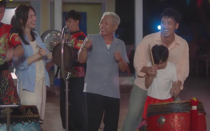 Phim Việt có tổ hợp visual bùng cháy xứng đáng nổi tiếng hơn, nữ chính được tung hô “đẹp nhất Việt Nam” cũng chả sai- Ảnh 10.