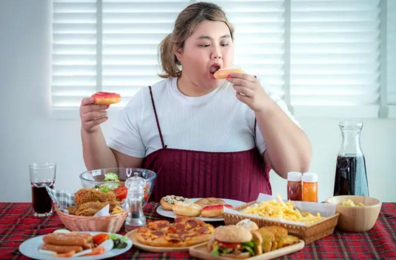 5 món ăn quen mặt trên mâm cơm khiến thận hỏng chỉ sau vài năm: Người trẻ nhập viện khi chưa kịp hiểu chuyện gì xảy ra- Ảnh 1.
