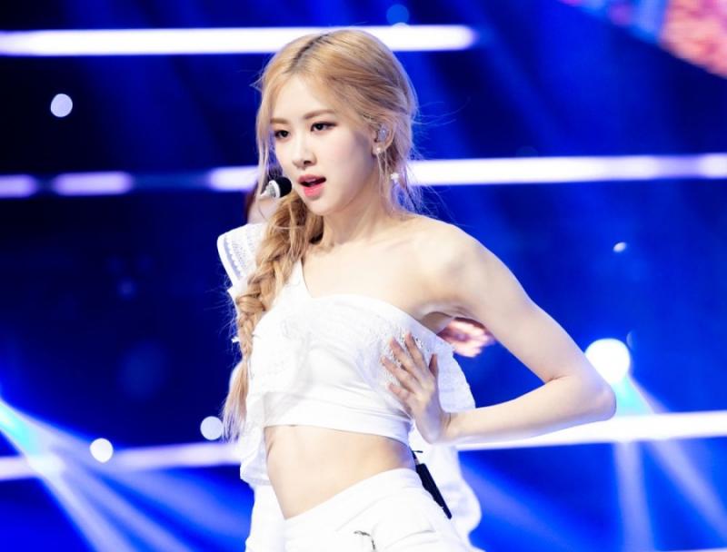 Dân mạng khen Rosé đẹp hoàn hảo mà chưa biết cô chăm ăn 1 món quen thuộc để thắt eo, da mịn: Chị em thử ngay đón Tết còn kịp- Ảnh 5.
