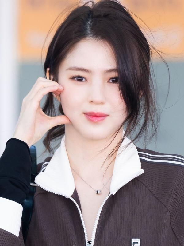 Phải gọi Han So Hee là "mỹ nữ tóc rối"!- Ảnh 4.