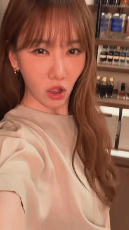 Netizen không thể màng đến nhan sắc của Hari Won- Ảnh 1.