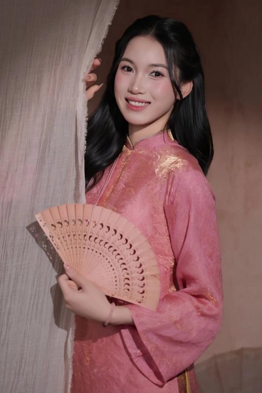Mê mẩn nhan sắc dàn 